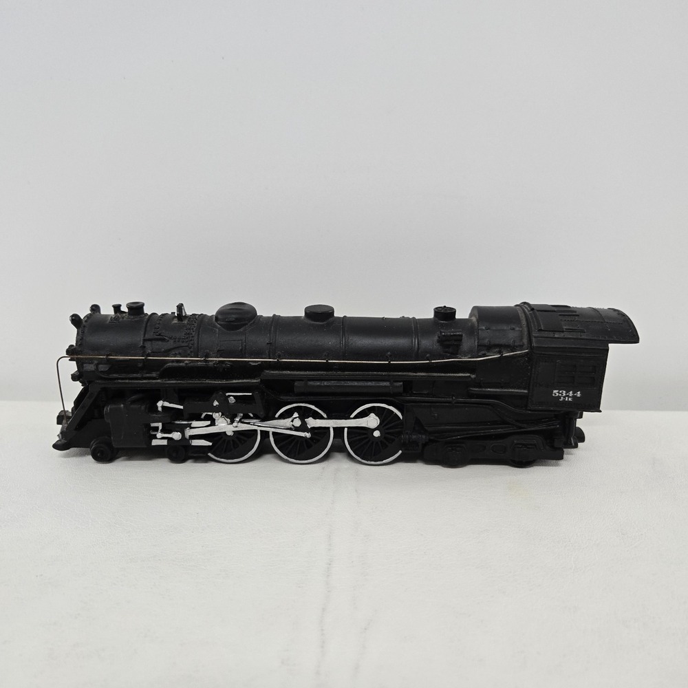 Avon 1937 Lionel 700E Hudson Locomotive Display Resin Model 5344